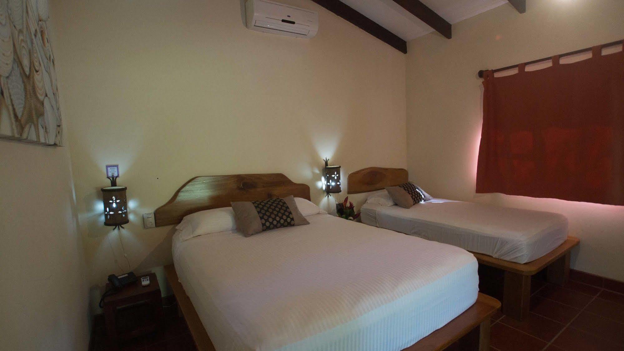 Aparthotel Mamma E Papa Ojochal Zewnętrze zdjęcie