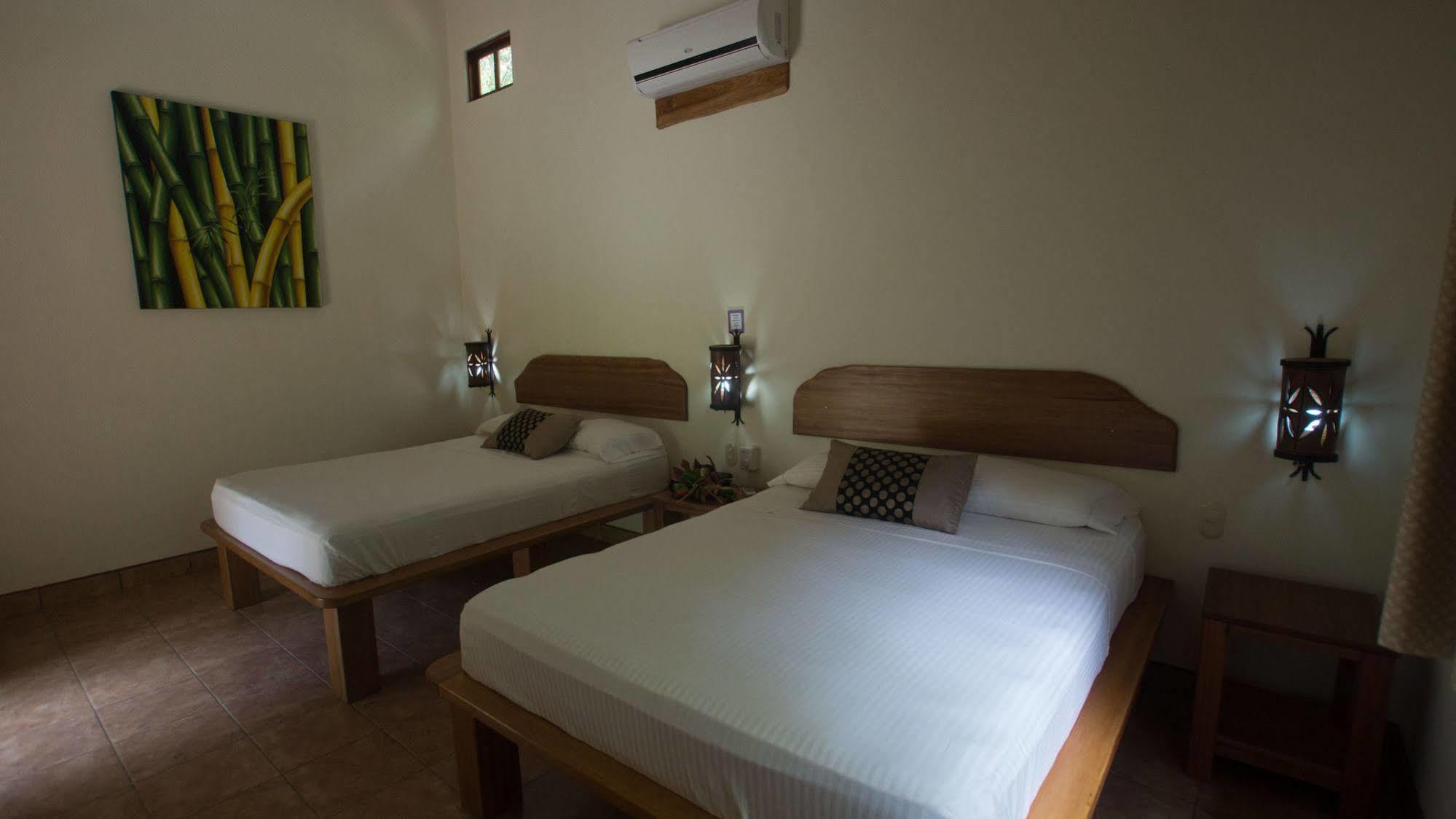 Aparthotel Mamma E Papa Ojochal Zewnętrze zdjęcie